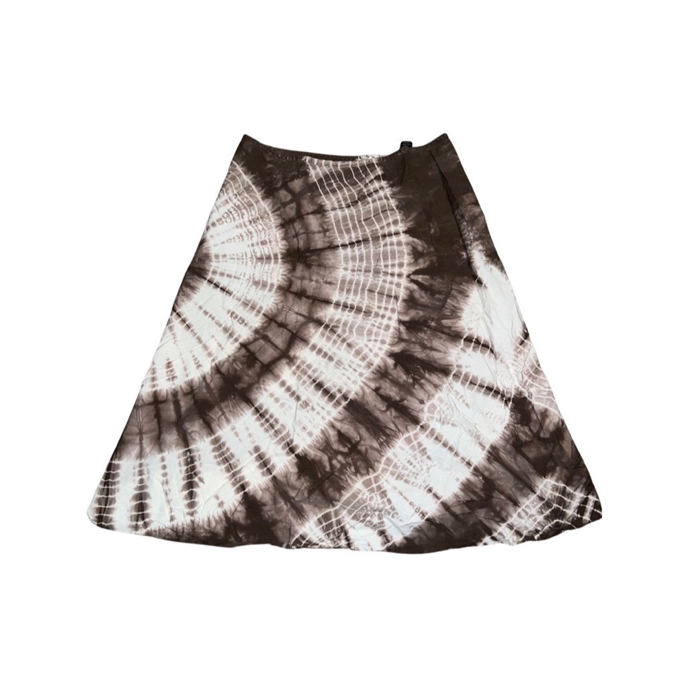 Vintage Lucky Brand Tie Dye Skirt with frayed hem. Women’s size small.